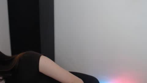 Snapshot of a_ariella_ chatting on September 14, 7:29 am a_ariella_ online show from September 14, 7:29 am