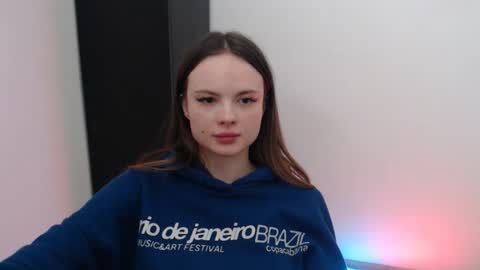 Snapshot of a_ariella_ chatting on September 19, 2:51 pm a_ariella_ online show from September 19, 2:51 pm