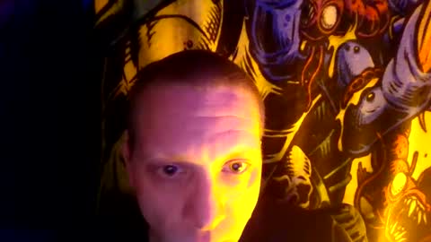 A Bored Dragon online show from January 10, 2:57 am