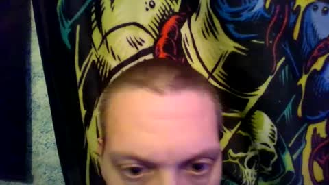 A Bored Dragon online show from January 11, 10:40 pm