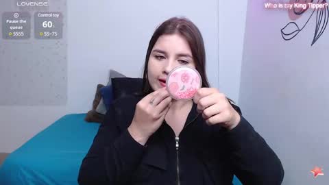 Snapshot of aabby_lee chatting on January 24, 6:25 pm Abby Lee online show from January 24, 6:25 pm