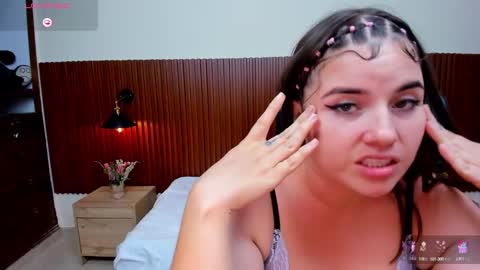 Snapshot of aabby_lee chatting on March 6, 10:47 pm Abby Lee online show from March 6, 10:47 pm