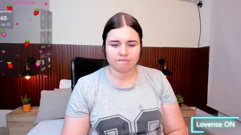 Snapshot of aabby_lee chatting on October 12, 7:46 pm Abby Lee online show from October 12, 7:46 pm