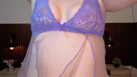 Abby Lee  online show from March 13, 7:09 pm