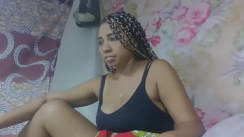 aadienne online show from March 21, 7:46 am