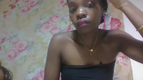 aadienne online show from March 27, 9:03 pm