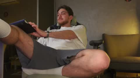 Alex online show from October 31, 9:05 pm