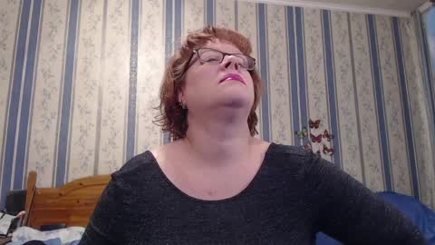 NINA online show from April 2, 5:43 pm