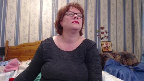 NINA online show from April 9, 7:30 pm