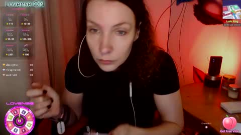 Snapshot of aamazingjoi chatting on February 25, 11:19 am Katie online show from February 25, 11:19 am