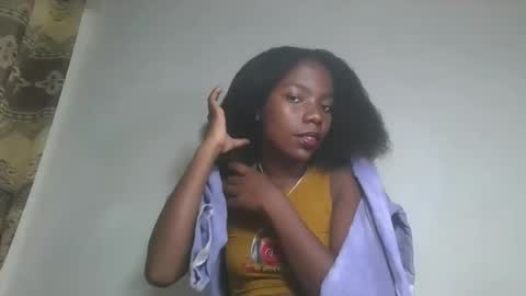 aangevelo online show from November 8, 9:42 am