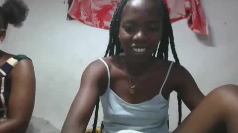 aangevelo online show from November 29, 9:45 am