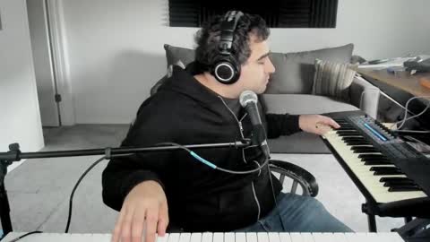 Aaron online show from November 1, 8:22 pm