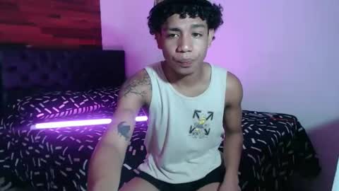 aarom online show from April 17, 11:52 pm