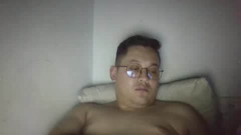 Snapshot of aaron1026a chatting on December 10, 3:52 am Liamaten online show from December 10, 3:52 am