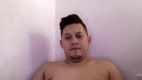 Snapshot of aaron1026a chatting on February 16, 3:38 pm Liamaten online show from February 16, 3:38 pm