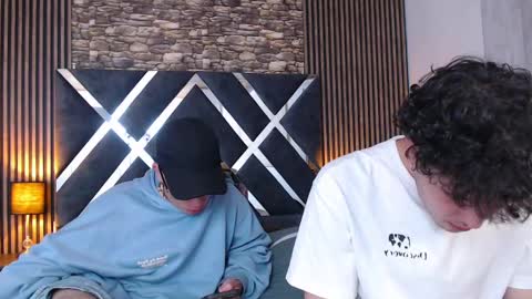 Aaron online show from October 9, 2:59 pm