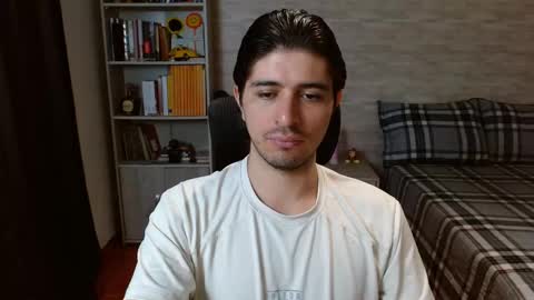 Aaron online show from March 26, 7:30 pm