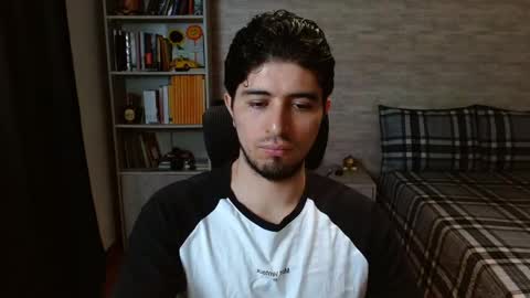 Aaron online show from May 30, 6:05 pm
