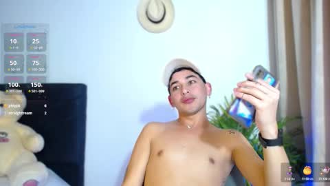 Snapshot of aaron_speitzer chatting on October 15, 10:10 pm KAI online show from October 15, 10:10 pm