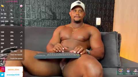 Aaron online show from September 11, 7:47 pm