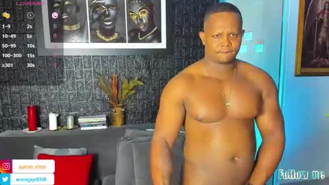 Aaron online show from March 20, 3:33 am