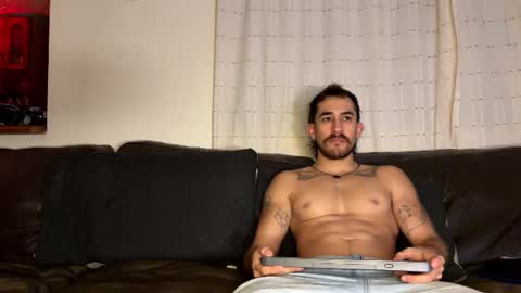 aaron_wheel online show from August 9, 11:42 pm