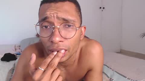 Heyy my name is Aaron online show from February 26, 4:56 pm