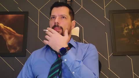 Snapshot of aaronbomer chatting on February 5, 2:26 pm Aaron online show from February 5, 2:26 pm