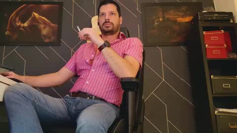 Snapshot of aaronbomer chatting on February 19, 6:55 am Aaron online show from February 19, 6:55 am