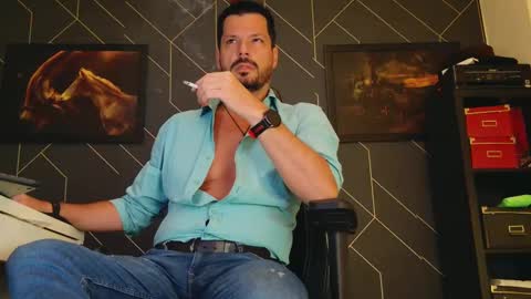 Snapshot of aaronbomer chatting on March 12, 12:31 am Aaron online show from March 12, 12:31 am