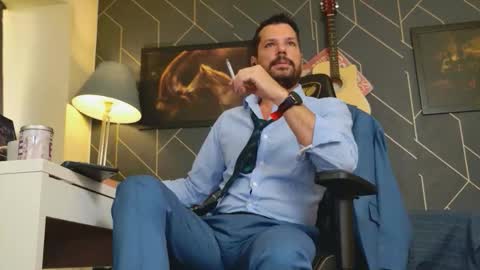 Snapshot of aaronbomer chatting on September 10, 6:46 am Aaron online show from September 10, 6:46 am