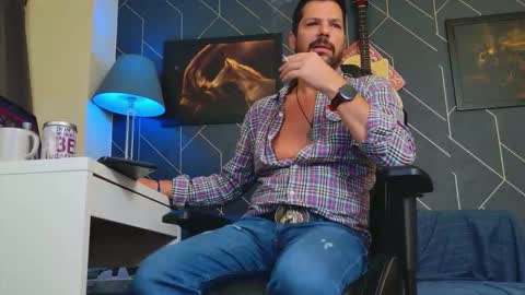 Snapshot of aaronbomer chatting on September 29, 2:27 am Aaron online show from September 29, 2:27 am