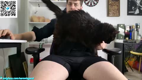 Aaron  online show from March 1, 9:17 pm