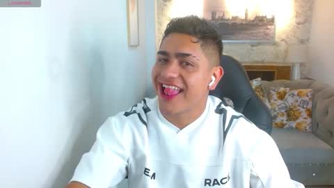 Aaron online show from September 12, 12:05 pm