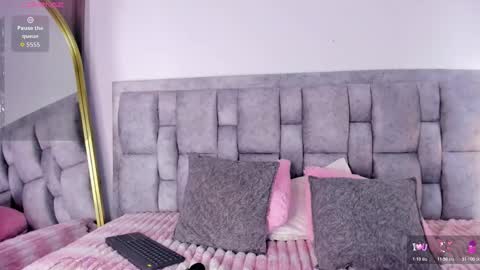 Snapshot of aary_ chatting on December 3, 8:07 pm Ary online show from December 3, 8:07 pm