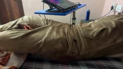 Snapshot of aaryan_sexoo chatting on November 10, 7:40 am aaryan_sexoo online show from November 10, 7:40 am