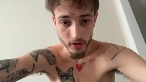 aazdaan online show from April 14, 9:43 pm