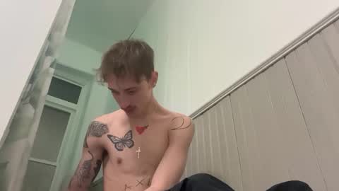 aazdaan online show from April 18, 7:23 am