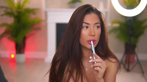 Snapshot of abbela_white chatting on January 16, 7:34 am Alexa online show from January 16, 7:34 am