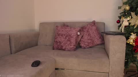 Snapshot of abbey_allen chatting on December 22, 11:41 pm Abbey IG abby allenn 04 December Online at I will be on vacation dont forget me See you soon online show from December 22, 11:41 pm