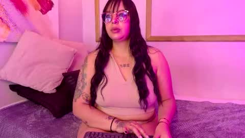 Abbie  online show from June 18, 11:25 am