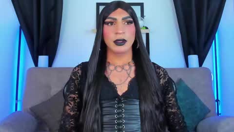 Snapshot of abbigaiil_fuster_ chatting on April 21, 7:03 am Abbigail Fuster online show from April 21, 7:03 am