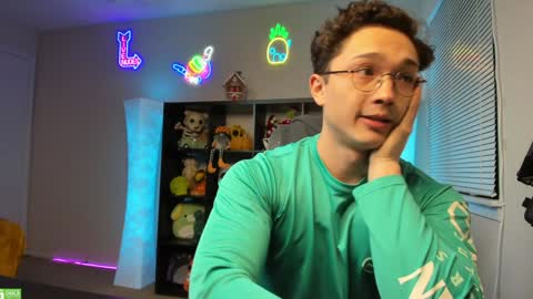 buddy online show from December 21, 5:14 am