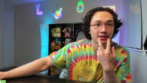 buddy online show from March 26, 3:12 am