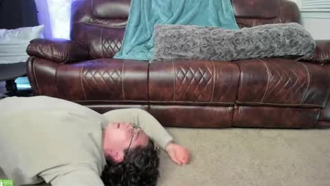 buddy online show from June 6, 2:27 am
