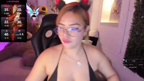 Snapshot of abby_mae_ chatting on October 31, 7:48 pm Abby online show from October 31, 7:48 pm