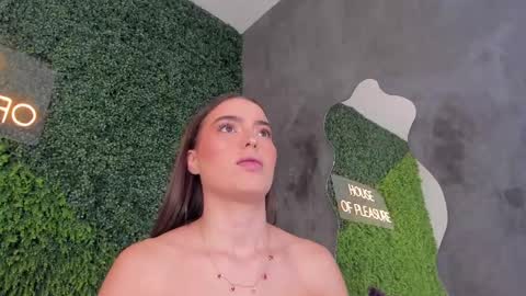 Snapshot of abby_me chatting on February 11, 12:16 pm A B B Y online show from February 11, 12:16 pm