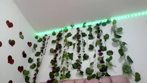 abby_moss_2 online show from April 16, 12:28 pm