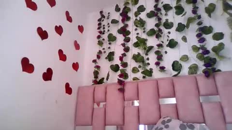 abby_moss_2 online show from May 5, 3:31 pm